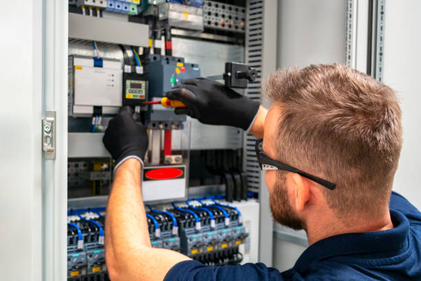 Best Emergency Electrical Repair  in Clarinda, IA